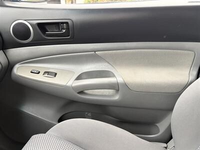 2005 Toyota Tacoma PreRunner V6 4dr  Duble Cab Timing Chain - Photo 21 - Irvine, CA 92614