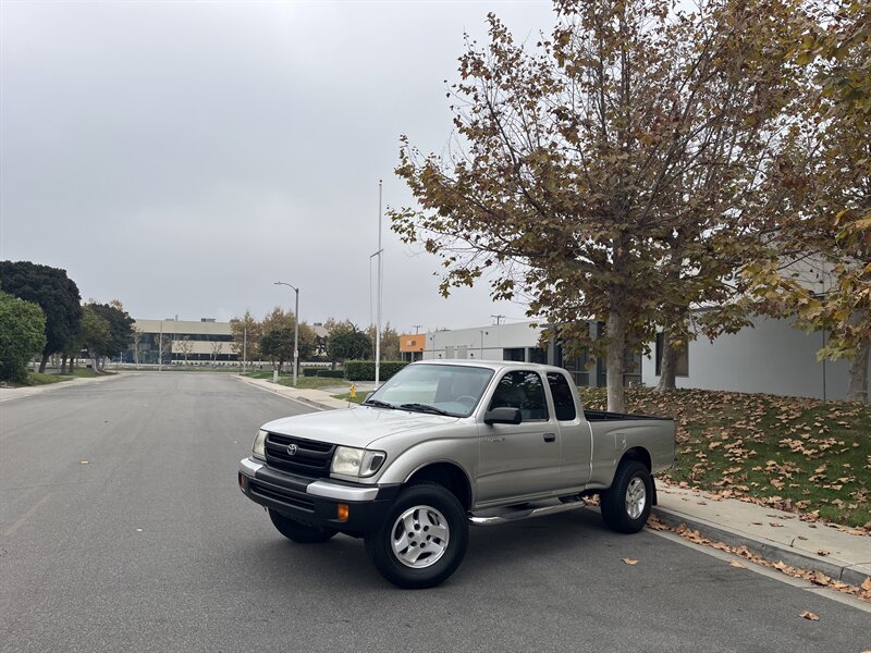2000 Toyota Tacoma PRERUNNER