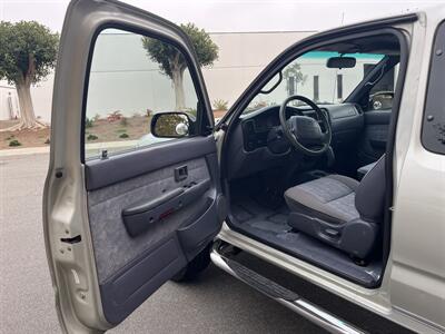 2000 Toyota Tacoma Prerunner V6 Extended cab Timing Belt Has Been Replaced - Photo 12 - Irvine, CA 92614