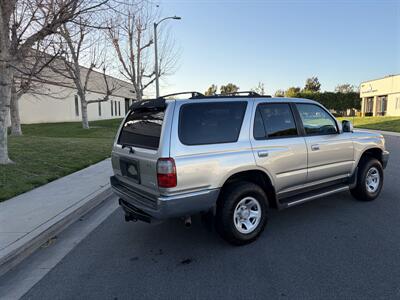 2000 Toyota 4Runner SR5 V6  With New Timing Belt And Water Pump - Photo 4 - Irvine, CA 92614