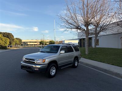 2000 Toyota 4Runner SR5 V6  With New Timing Belt And Water Pump - Photo 8 - Irvine, CA 92614