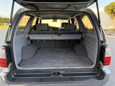 2000 Toyota 4Runner SR5 V6  With New Timing Belt And Water Pump - Photo 7 - Irvine, CA 92614