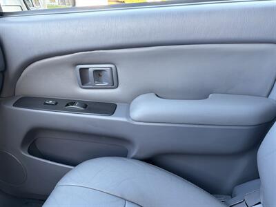 2000 Toyota 4Runner SR5 V6  With New Timing Belt And Water Pump - Photo 20 - Irvine, CA 92614