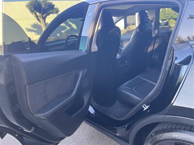 2021 Tesla Model Y Performance AWD  Dual Motor With Navigation, Back Up Camera And Leather - Photo 26 - Irvine, CA 92614