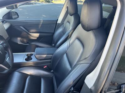 2021 Tesla Model Y Performance AWD  Dual Motor With Navigation, Back Up Camera And Leather - Photo 17 - Irvine, CA 92614