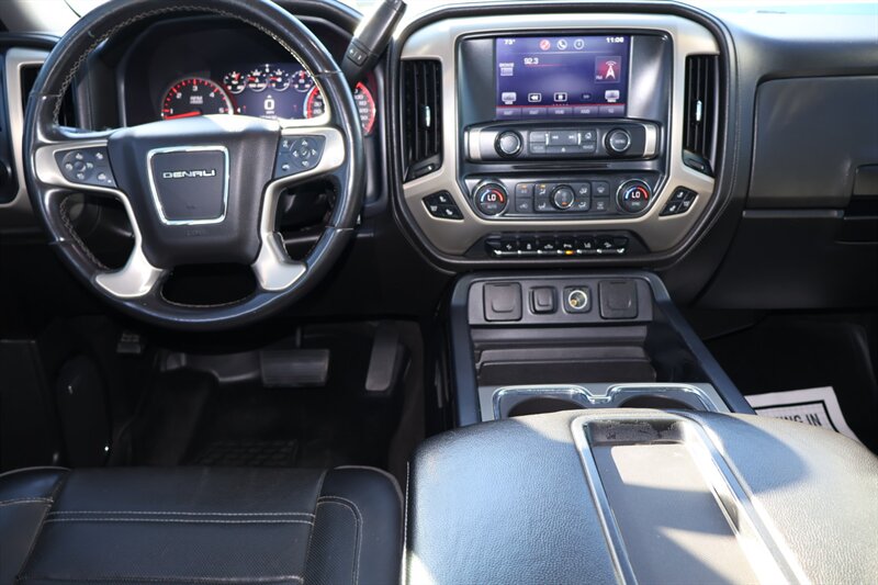 2015 GMC Sierra 1500 Denali - Photo 9 - Arleta, CA 91331