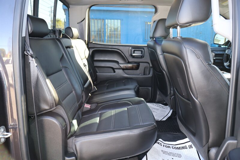 2015 GMC Sierra 1500 Denali - Photo 11 - Arleta, CA 91331