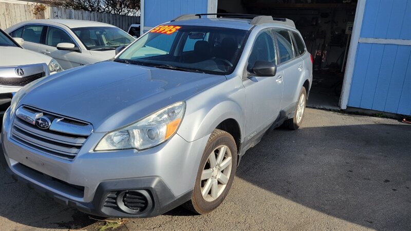2013 Subaru Outback 2.5i   - Photo 1 - Spokane, WA 99207