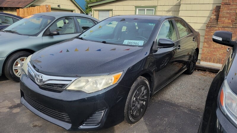 2014 Toyota Camry L   - Photo 1 - Spokane, WA 99207