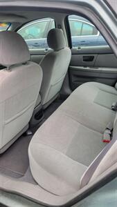 2005 Ford Taurus SE - Photo 4 - Spokane, WA 99207
