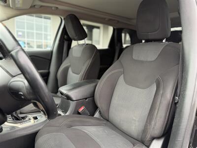 2017 Jeep Cherokee North   - Photo 10 - Edmonton, AB T5S 1R1