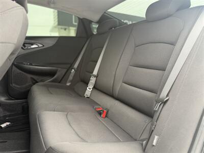 2019 Chevrolet Malibu RS   - Photo 11 - Edmonton, AB T5S 1R1