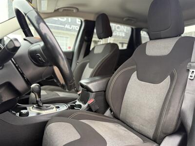 2018 Jeep Cherokee Sport Altitude *ONE OWNER*   - Photo 8 - Edmonton, AB T5S 1R1