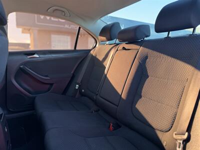 2011 Volkswagen Jetta SE   - Photo 11 - Edmonton, AB T5S 1R1