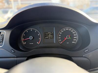 2011 Volkswagen Jetta SE   - Photo 17 - Edmonton, AB T5S 1R1