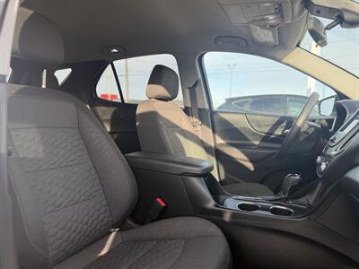 2020 Chevrolet Equinox LT *ONE OWNER* - Photo 20 - Edmonton, AB T5S 1R1