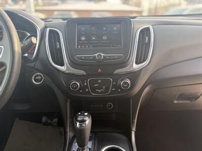 2020 Chevrolet Equinox LT *ONE OWNER* - Photo 15 - Edmonton, AB T5S 1R1