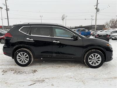 2017 Nissan Rogue SV *NO ACCIDENTS* - Photo 4 - Edmonton, AB T5S 1R1