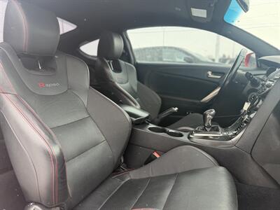 2016 Hyundai Genesis Coupe 3.8 R-Spec - Photo 15 - Edmonton, AB T5S 1R1