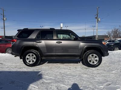 2013 Toyota 4Runner SR5   - Photo 4 - Edmonton, AB T5S 1R1