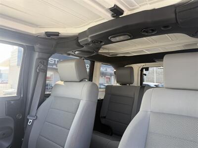 2009 Jeep Wrangler Unlimited Sahara   - Photo 18 - Edmonton, AB T5S 1R1