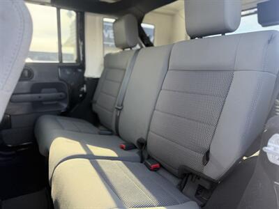 2009 Jeep Wrangler Unlimited Sahara   - Photo 16 - Edmonton, AB T5S 1R1