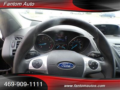 2016 Ford Escape SE   - Photo 8 - Rockwall, TX 75032