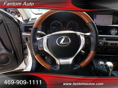 2013 Lexus ES 300h   - Photo 15 - Rockwall, TX 75032