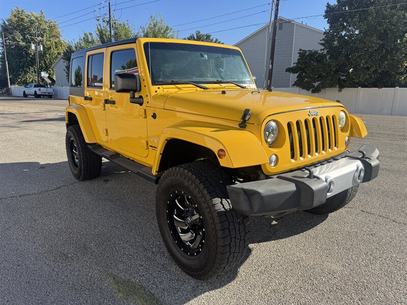2015 Jeep Wrangler Unlimited Sahara  