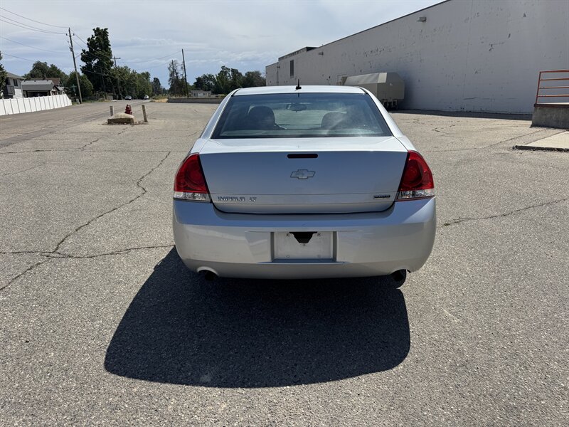 2013 Chevrolet Impala LT Fleet - Photo 4 - Meridian, ID 83642