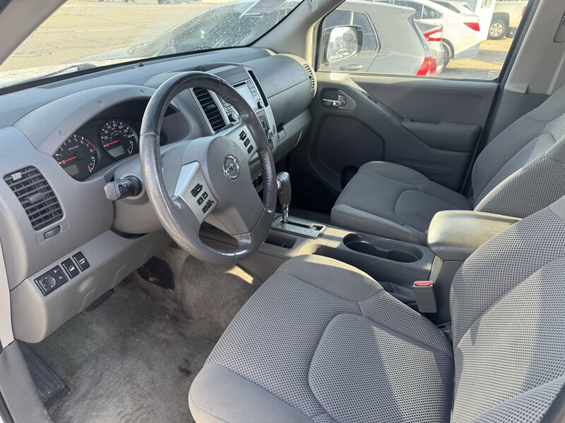 2018 Nissan Frontier SV - Photo 9 - Meridian, ID 83642