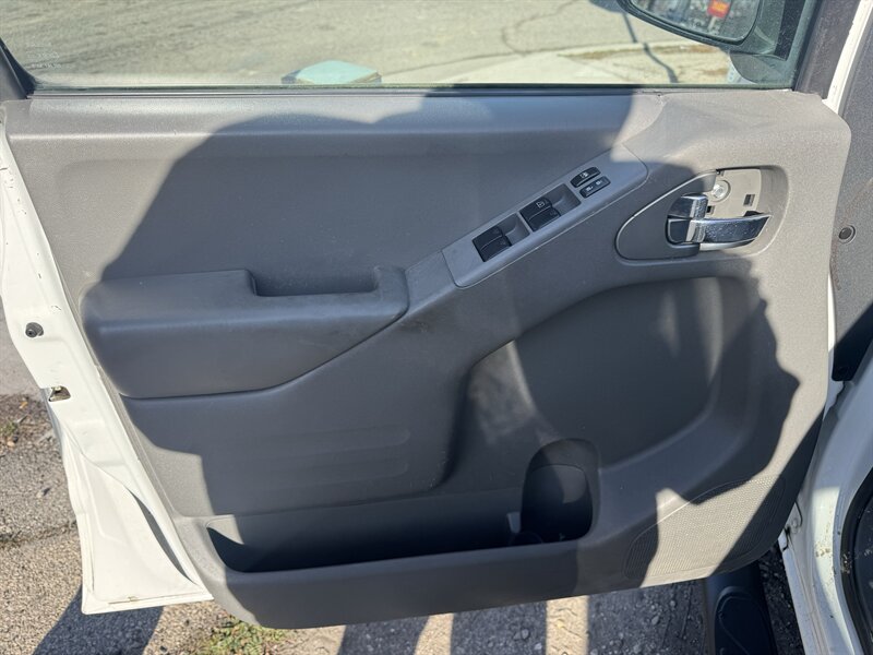 2018 Nissan Frontier SV - Photo 10 - Meridian, ID 83642