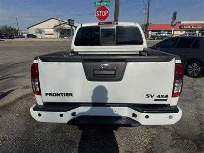2018 Nissan Frontier SV - Photo 5 - Meridian, ID 83642