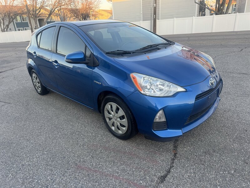 2014 Toyota Prius c One  