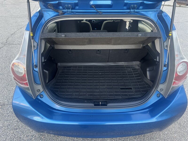 2014 Toyota Prius c One - Photo 11 - Meridian, ID 83642