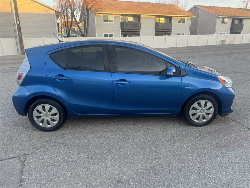 2014 Toyota Prius c One - Photo 2 - Meridian, ID 83642