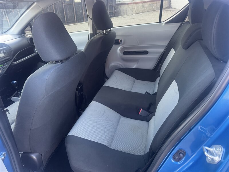 2014 Toyota Prius c One - Photo 9 - Meridian, ID 83642