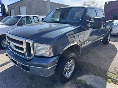 2005 Ford F-250 Super Duty Lariat 4dr Crew Cab Lariat Truck