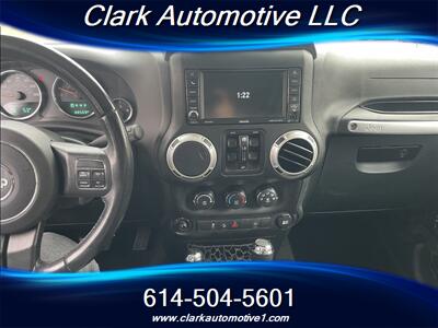 2018 Jeep Wrangler JK Unlimited Sahara   - Photo 16 - Plain City, OH 43064