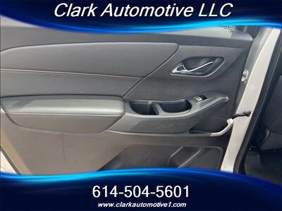 2019 Chevrolet Traverse LT Cloth   - Photo 12 - Plain City, OH 43064