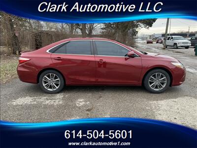 2015 Toyota Camry LE   - Photo 4 - Plain City, OH 43064