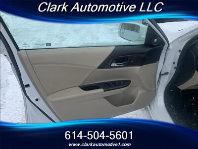2017 Honda Accord EX-L - Photo 10 - Plain City, OH 43064