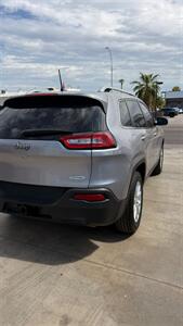 2018 Jeep Cherokee Latitude Plus - Photo 7 - Phoenix, AZ 85008