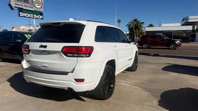 2020 Jeep Grand Cherokee Altitude   - Photo 4 - Phoenix, AZ 85008