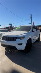 2020 Jeep Grand Cherokee Altitude   - Photo 3 - Phoenix, AZ 85008