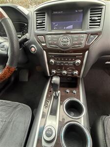 2014 Nissan Pathfinder Hybrid Platinum   - Photo 11 - Richmond, VA 23233