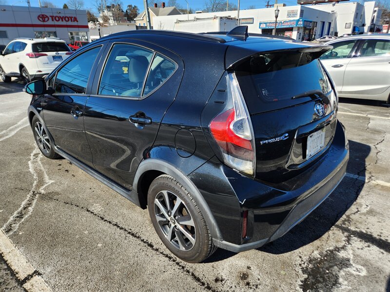2018 Toyota Prius c Three  