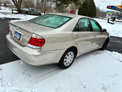 2006 Toyota Camry Standard - Photo 3 - Winchester, VA 22601