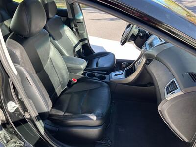 2012 Hyundai ELANTRA GLS   - Photo 22 - Winchester, VA 22601