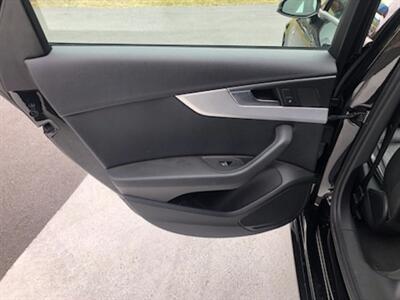 2018 Audi A4 2.0T quattro Premium   - Photo 15 - Winchester, VA 22601